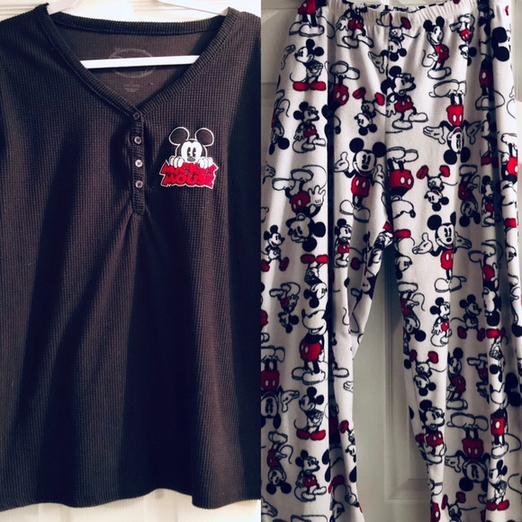 Disney Other - Disney, 2X 18W-20W, 2 piece Mickey Mouse sleepwear